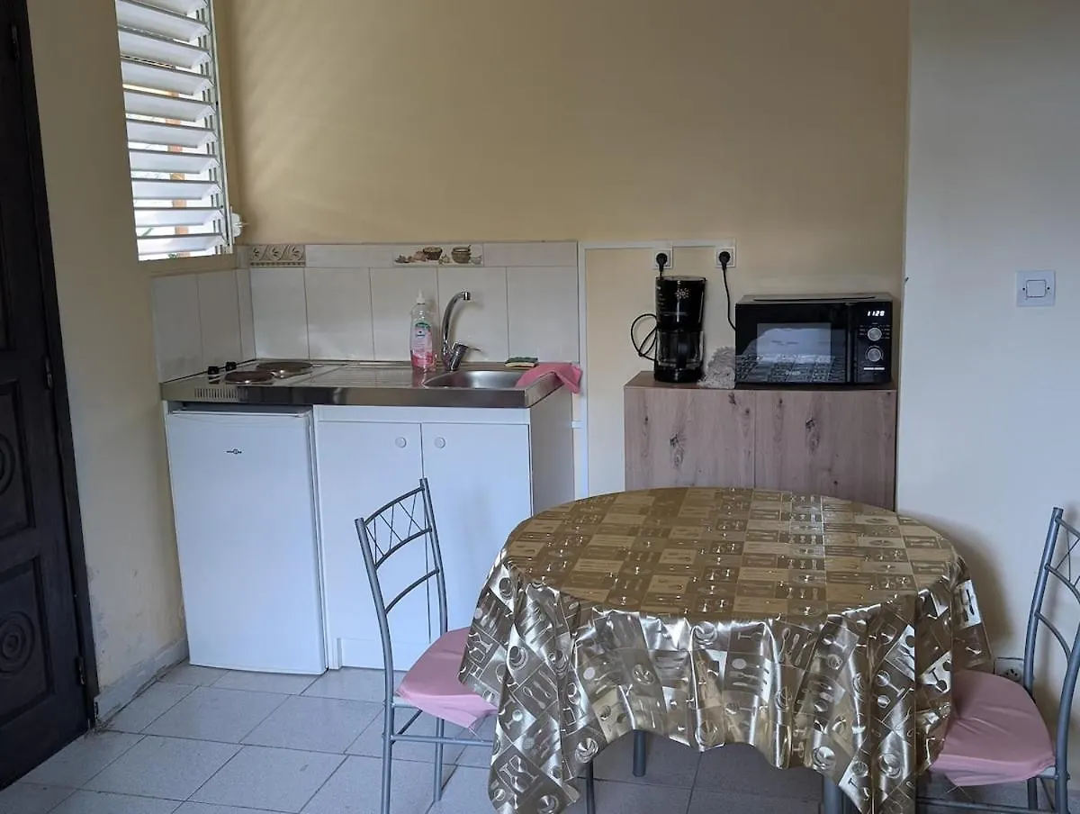 Studio 28M2 Meuble Le Gosier Le Gosier (Grande-Terre)